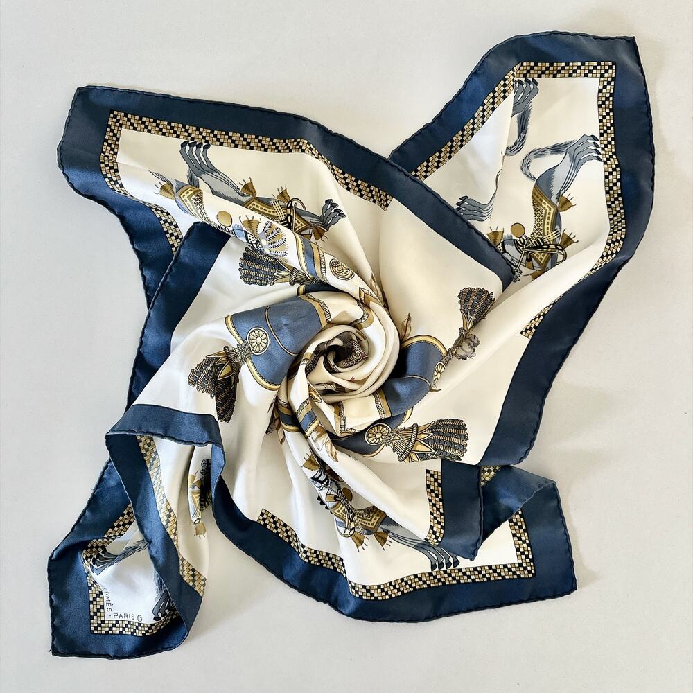 VINTAGE HERMES SCARF HARNAIS FRANCAIS BLUE 100% SILK - Picture 3 of 16